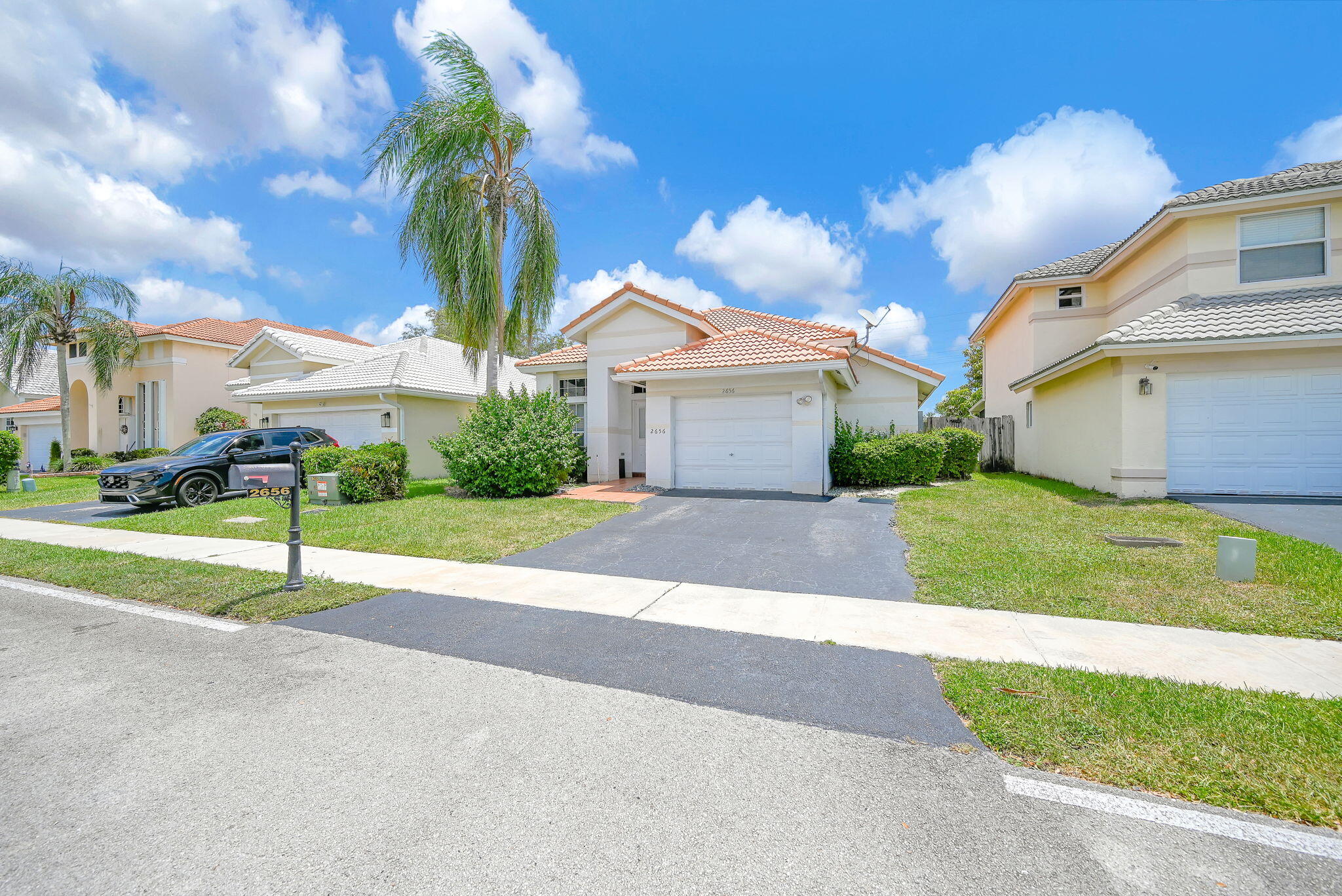 2656 NW 68TH Avenue