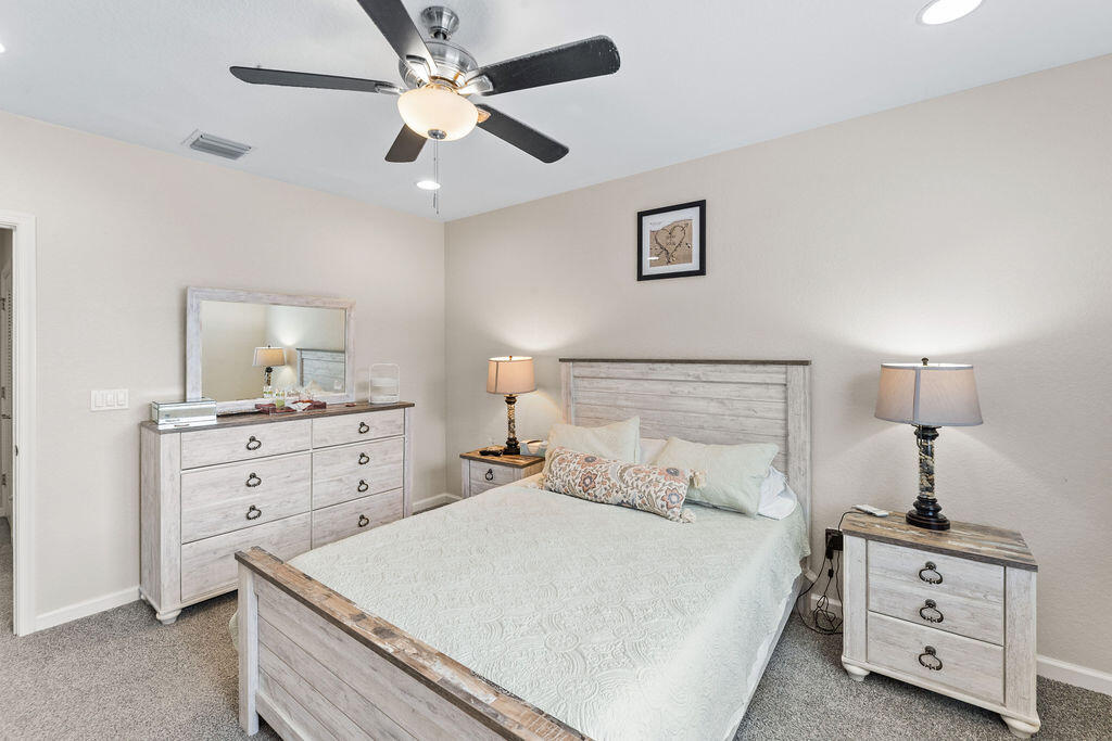 VIZCAYA FALLS PLAT 3 - Residential