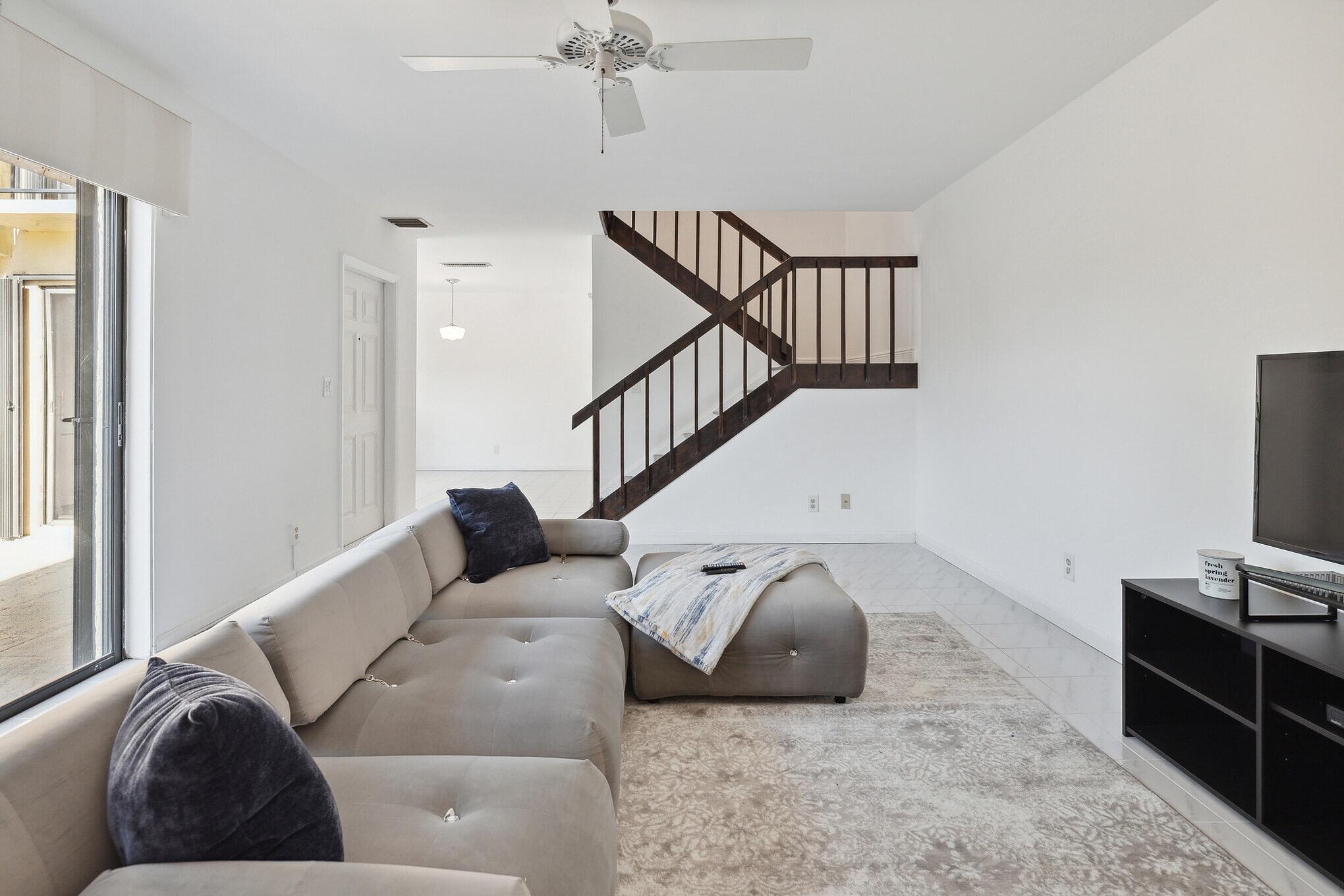 SPRINGDALE HOMES - Residential Lease