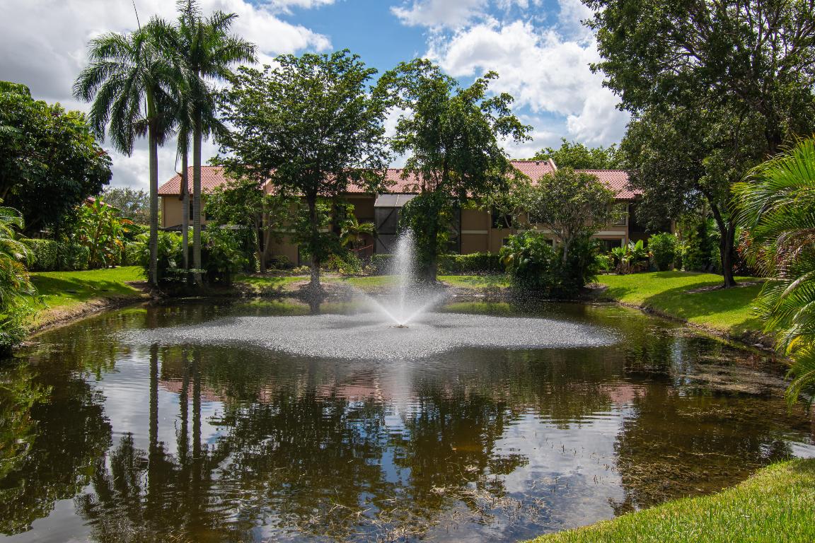 LAS BRISAS - Residential