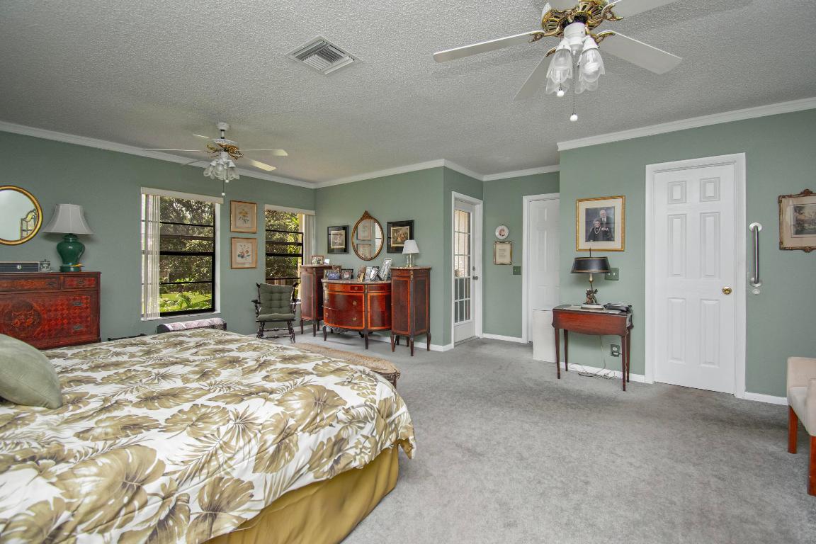 LAS BRISAS - Residential