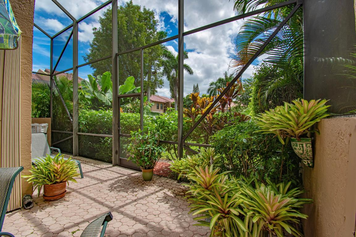 LAS BRISAS - Residential