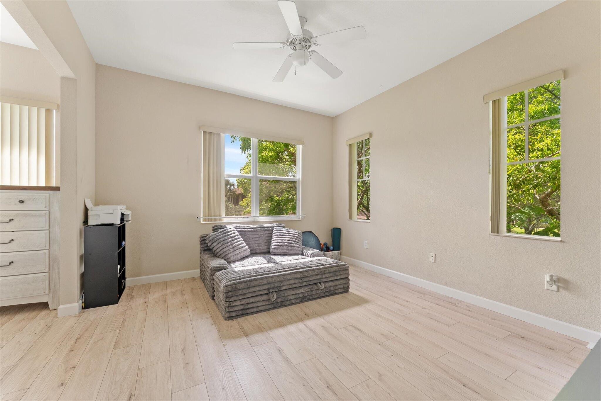 HERON BAY COMMERCIAL - Residential Lease