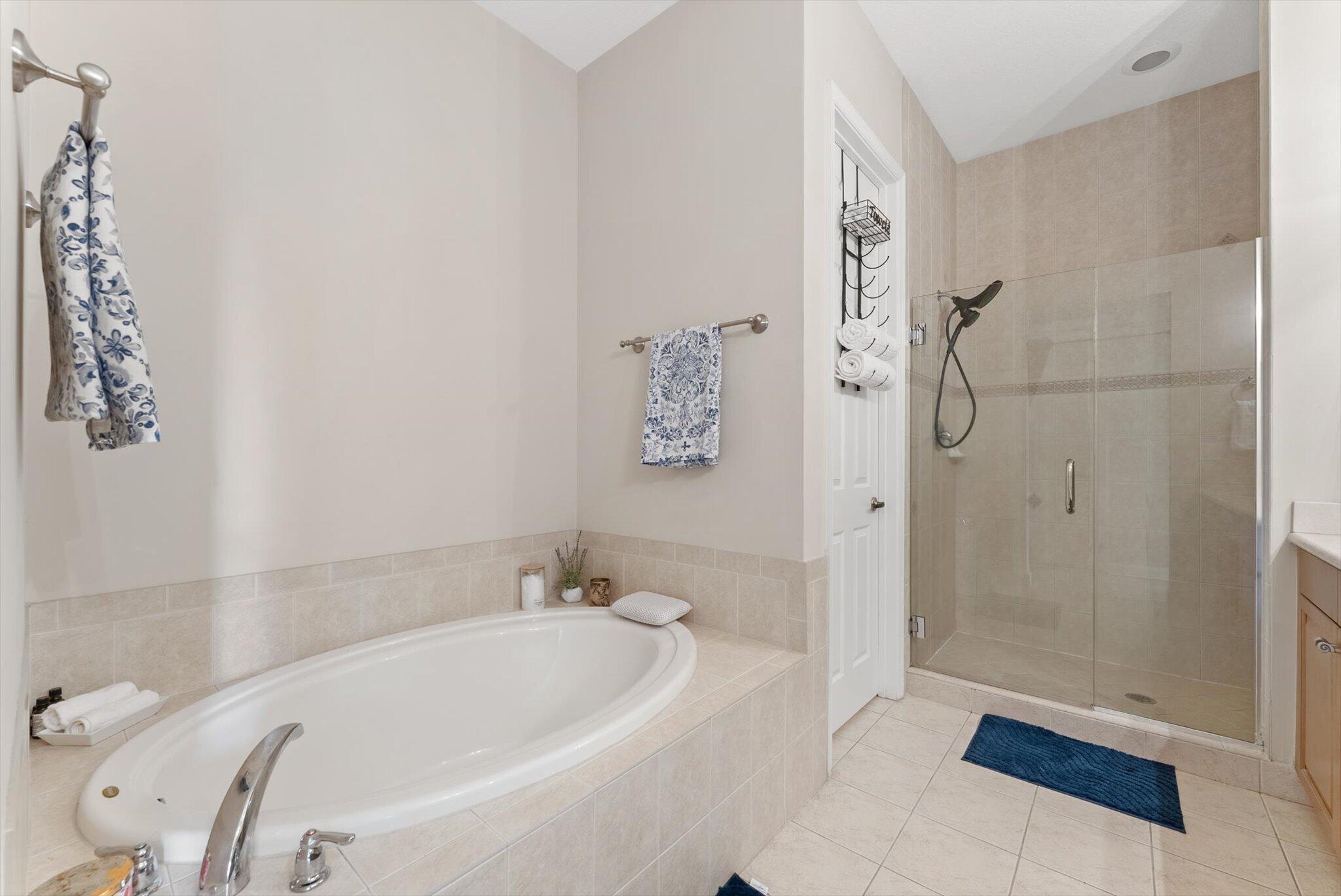 HERON BAY COMMERCIAL - Residential Lease