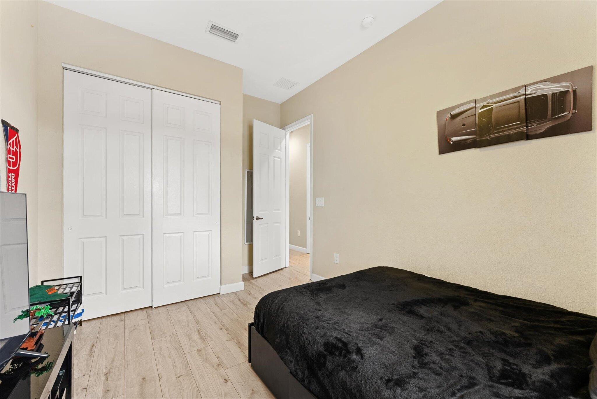 HERON BAY COMMERCIAL - Residential Lease