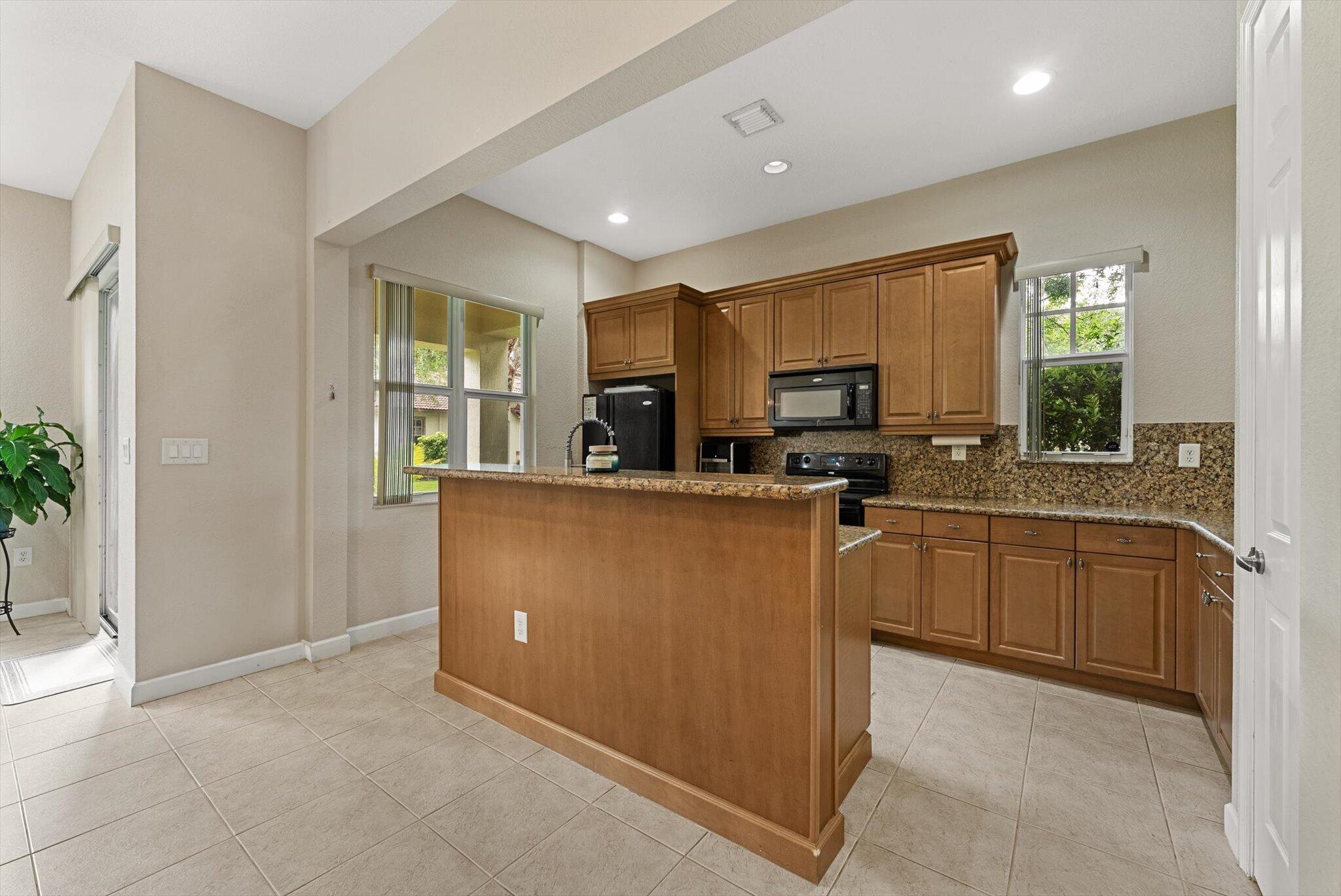 HERON BAY COMMERCIAL - Residential Lease