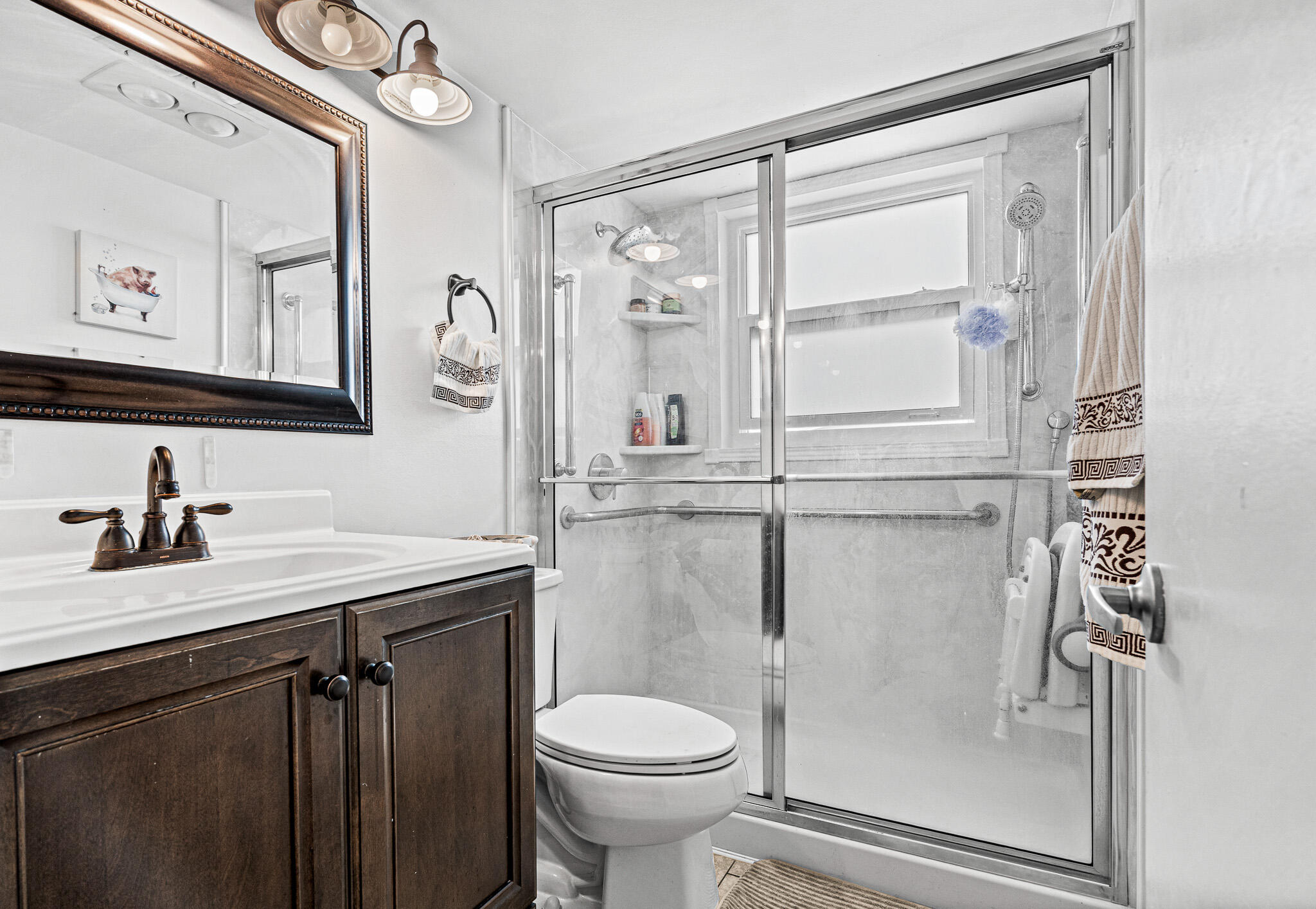 CAMBRIDGE CONDO - Residential