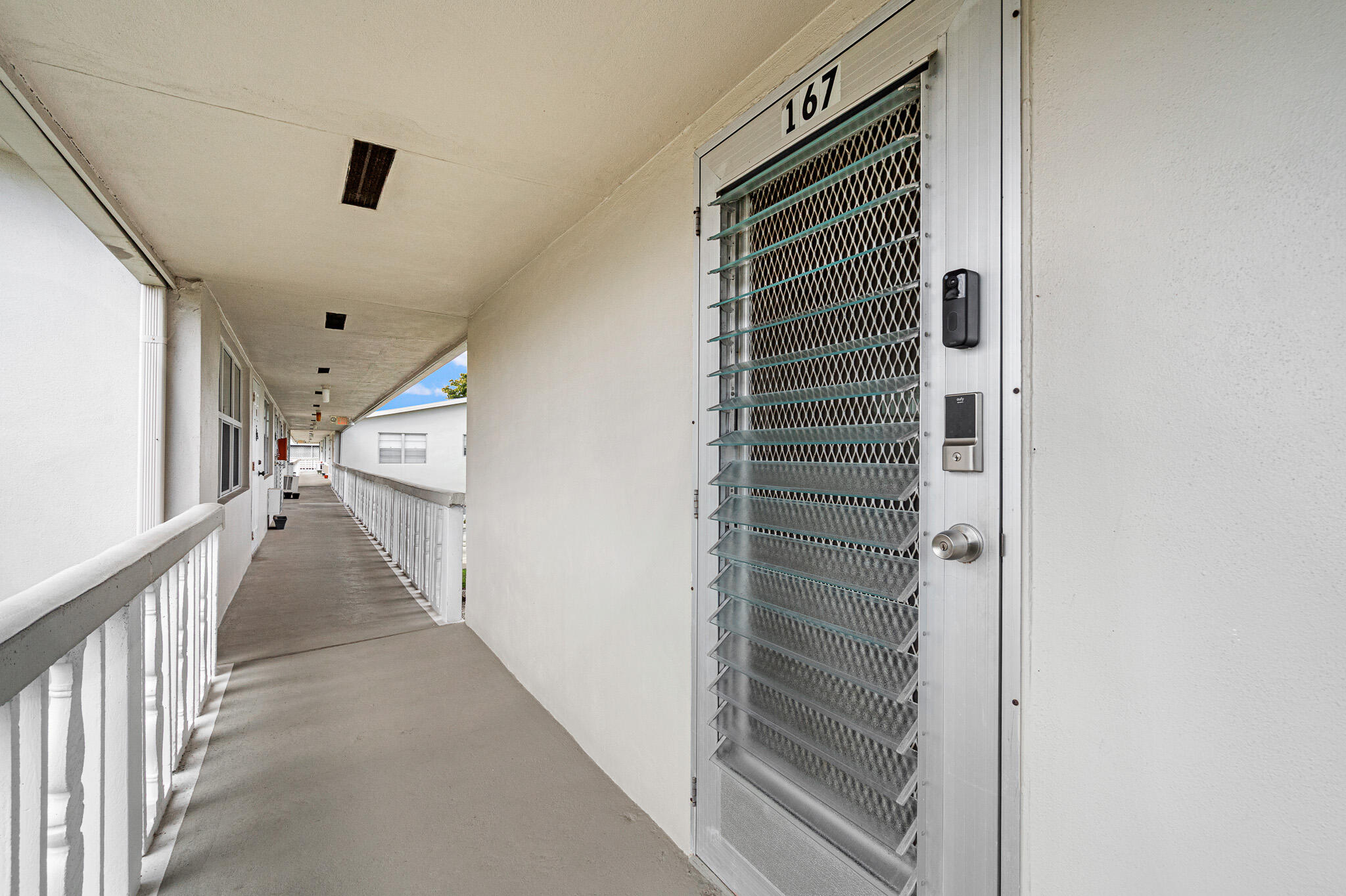 CAMBRIDGE CONDO - Residential