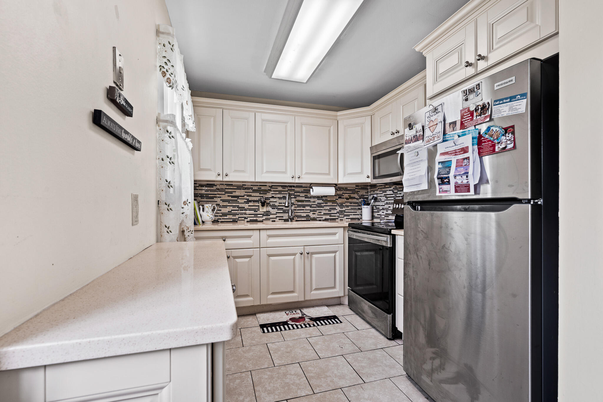 CAMBRIDGE CONDO - Residential