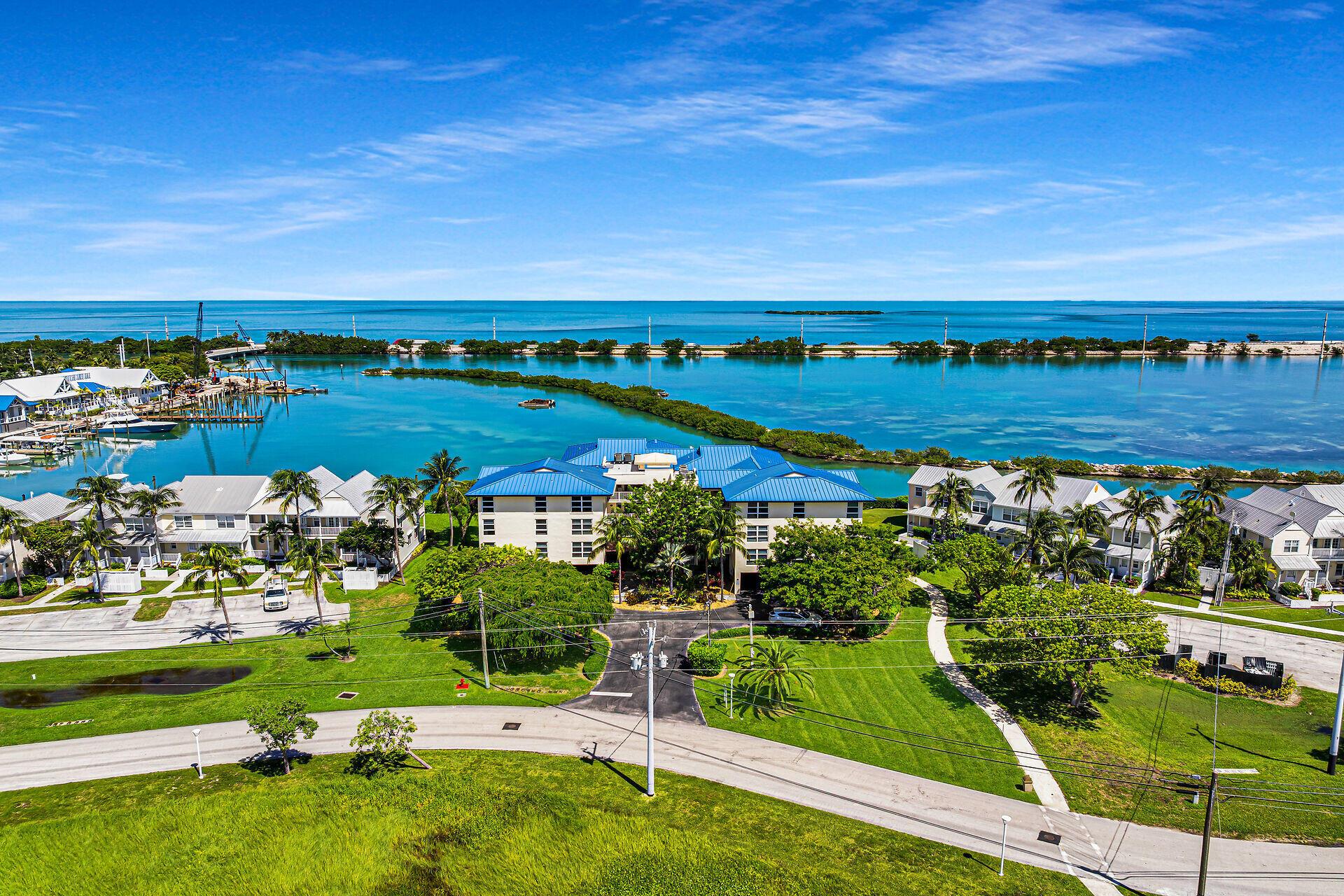 Marina Vil Hwks Cay (61.0 - Residential