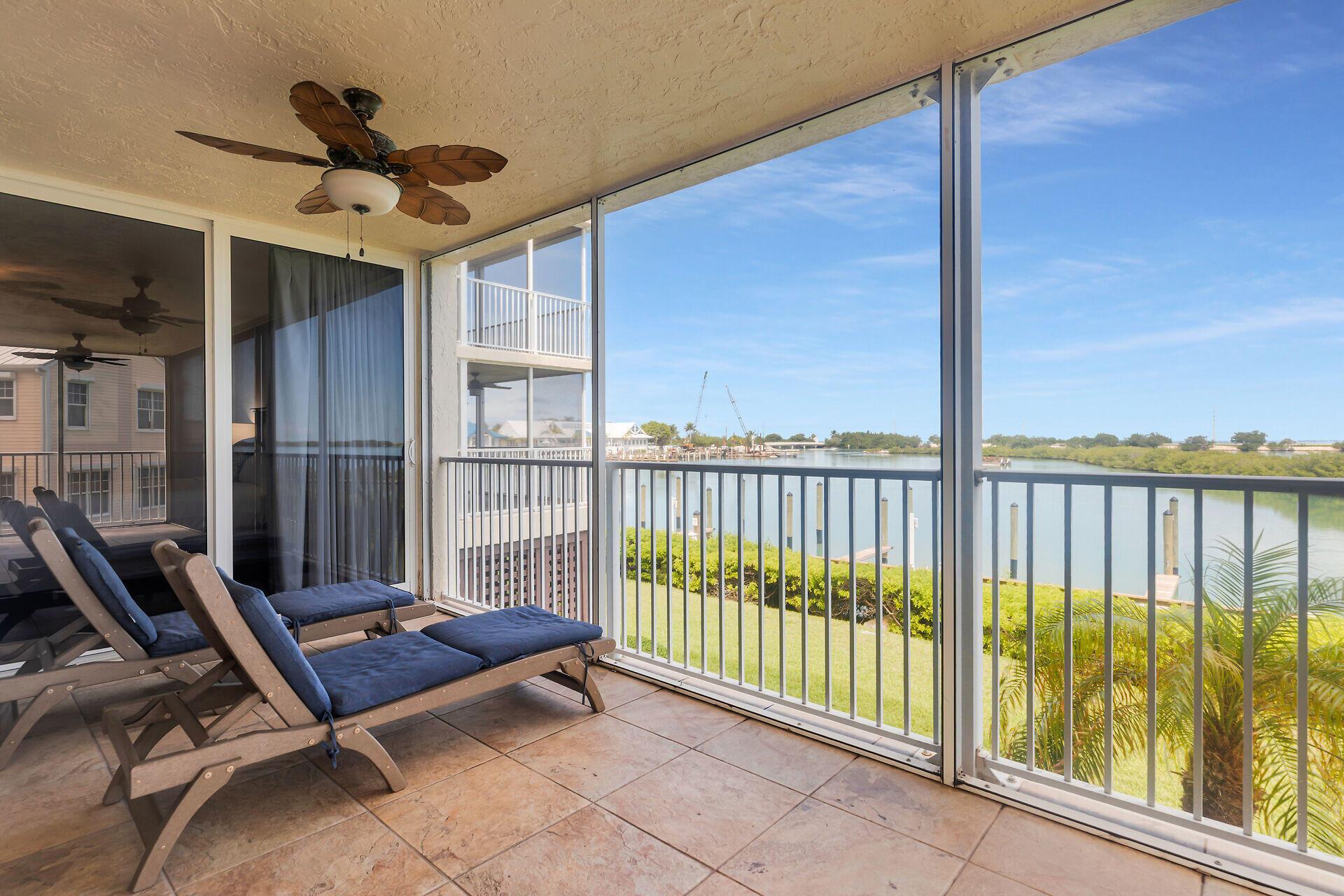 Marina Vil Hwks Cay (61.0 - Residential