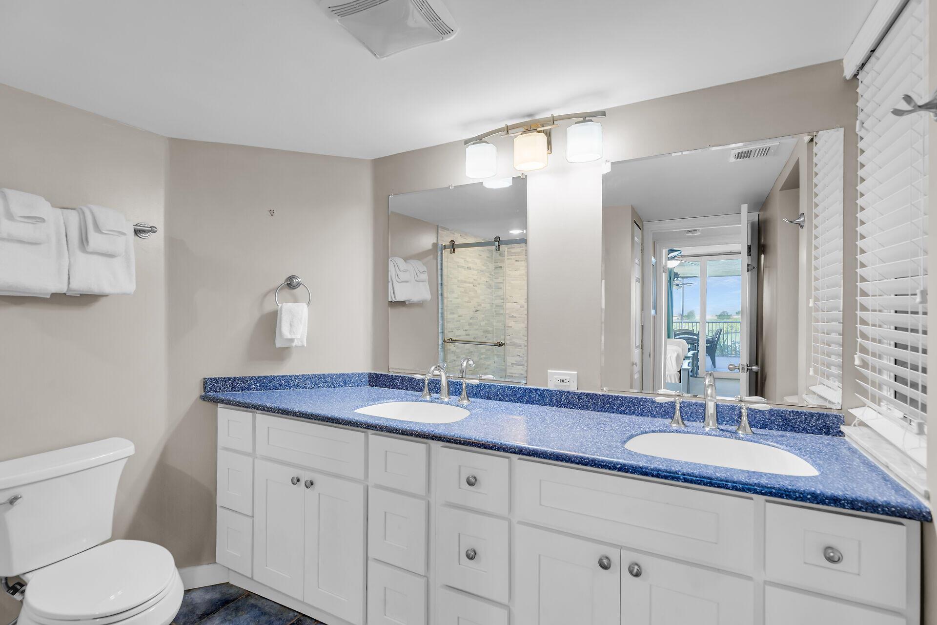 Marina Vil Hwks Cay (61.0 - Residential