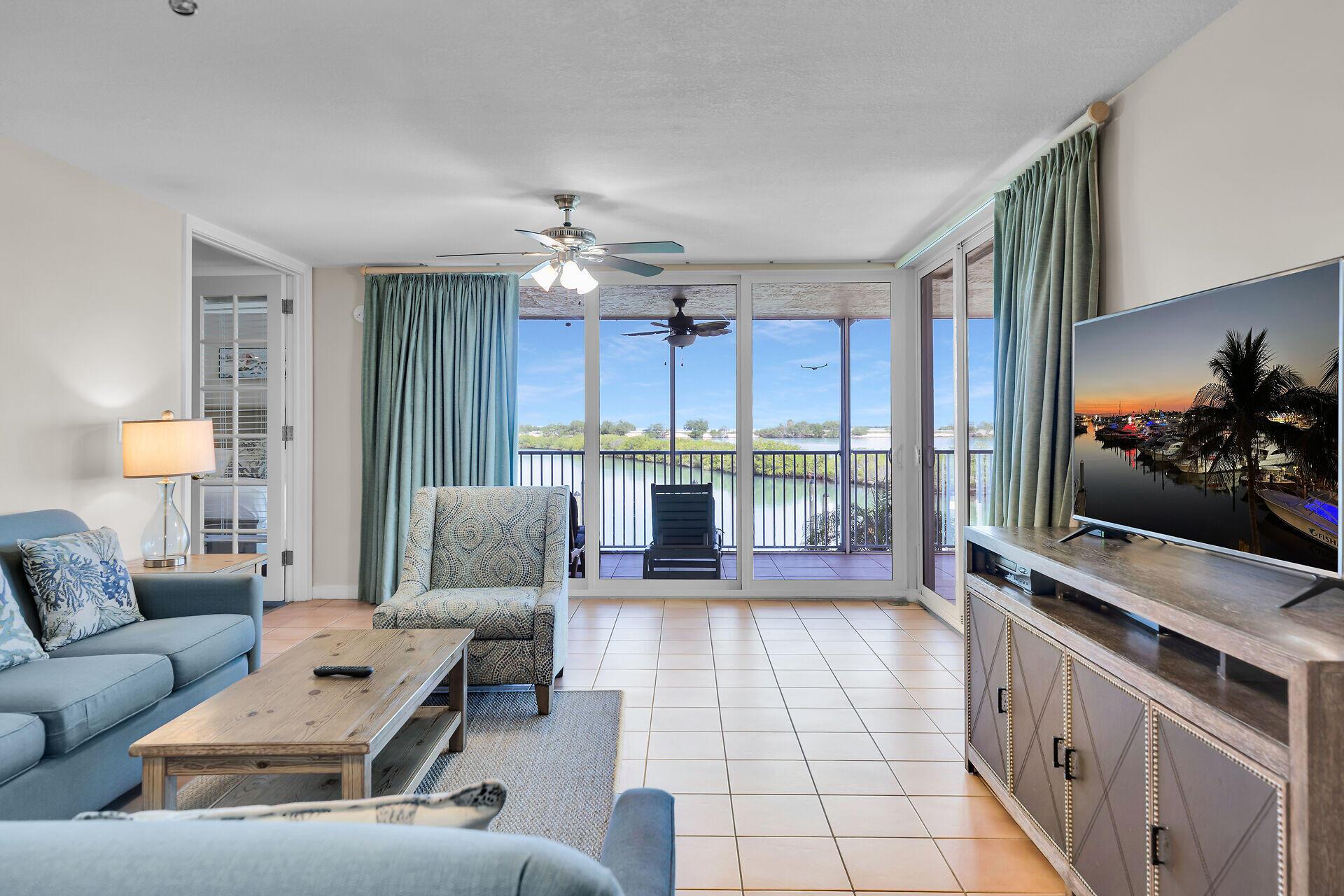 Marina Vil Hwks Cay (61.0 - Residential