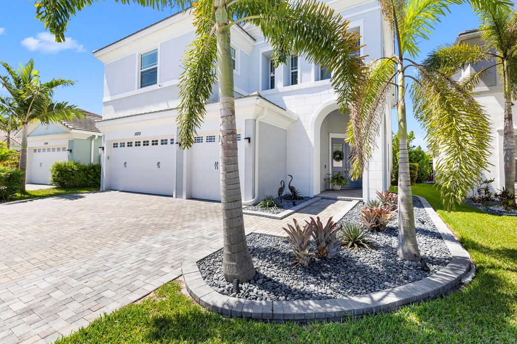 Photo of 16201 Melogold Drive, Westlake, FL 33470 (MLS # B26026729)