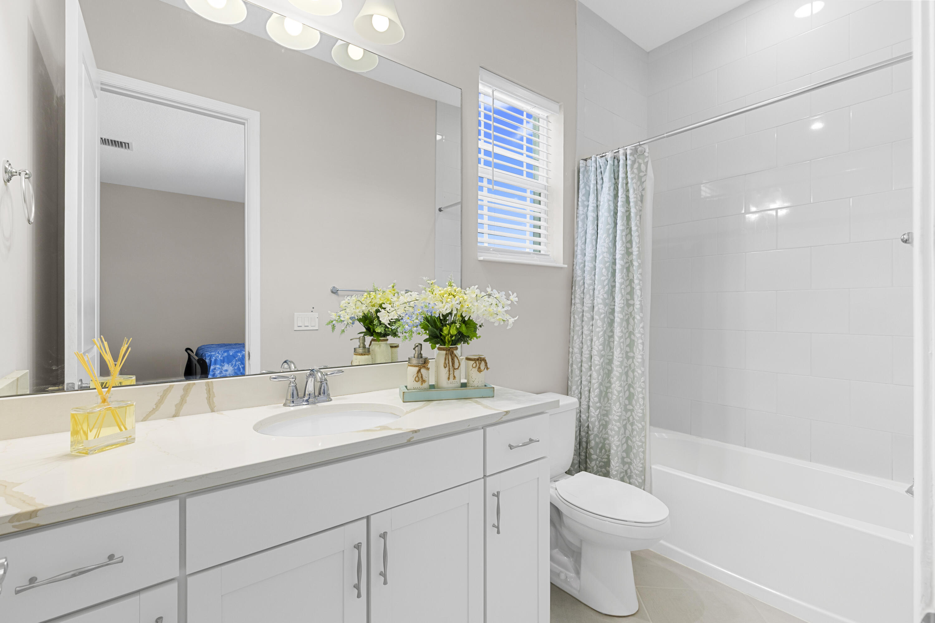 GROVES OF WESTLAKE - Residential