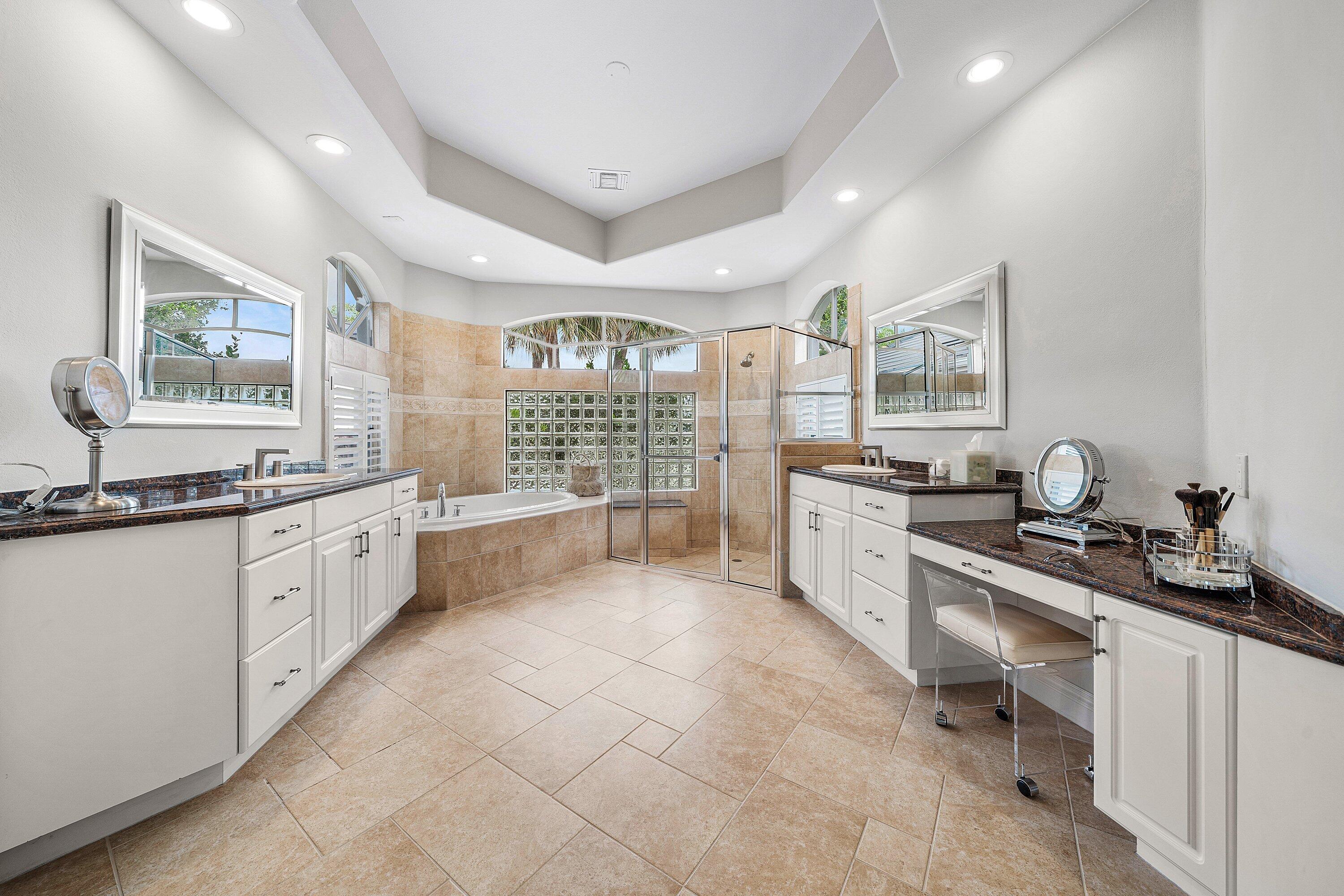 BALLENISLES - Residential
