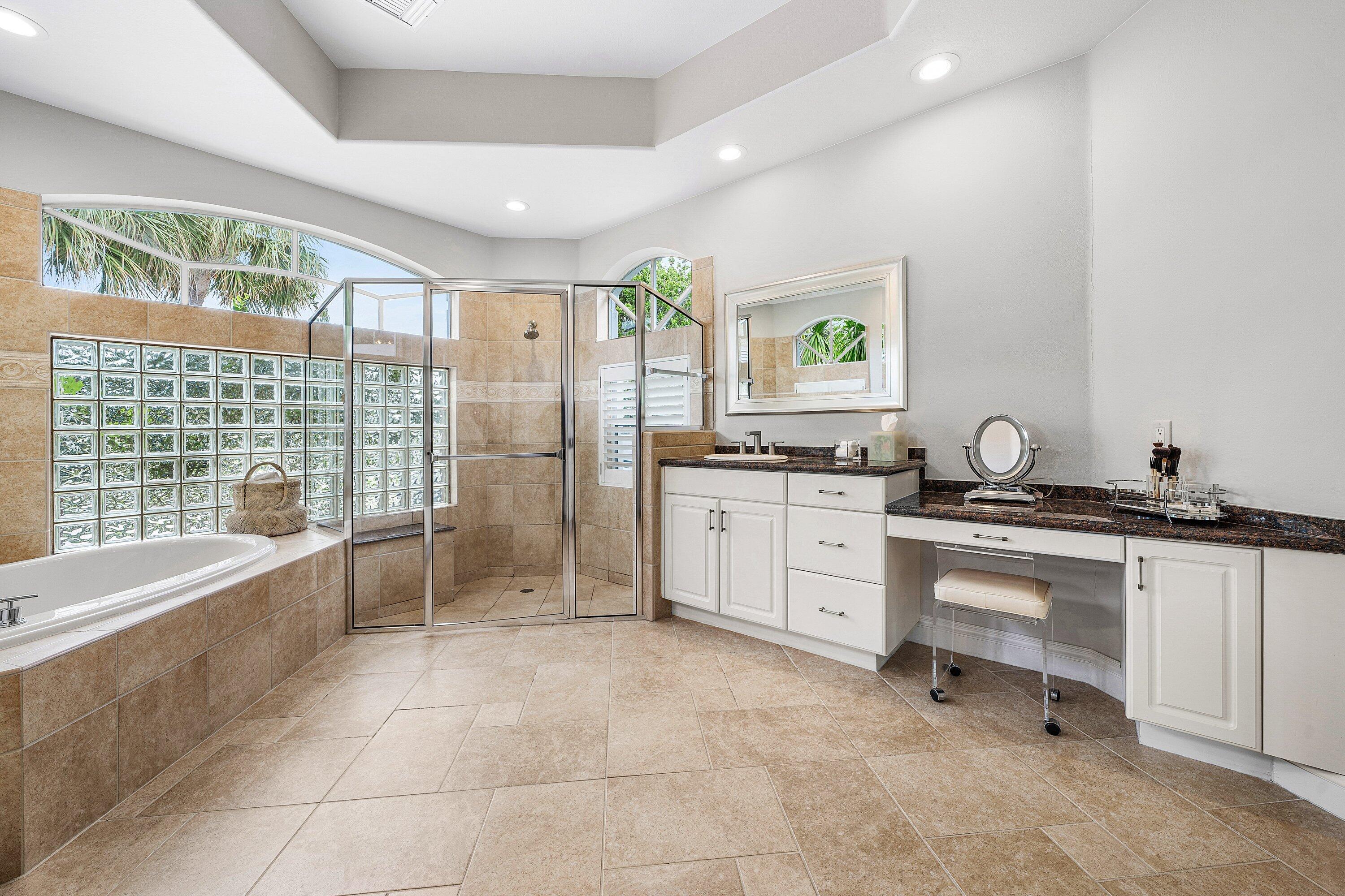 BALLENISLES - Residential
