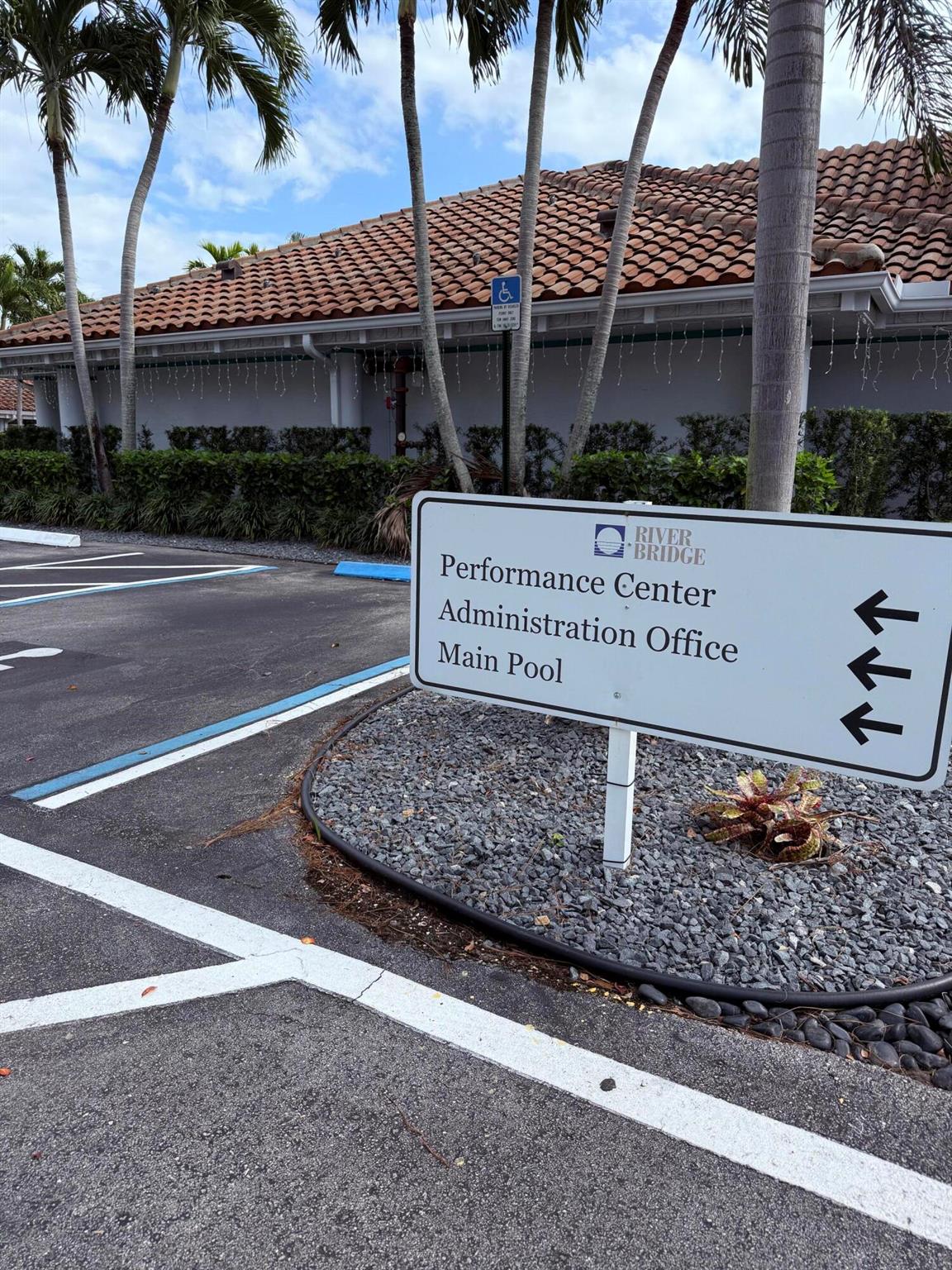 HARBOUR POINTE AT RIVER B - Residential