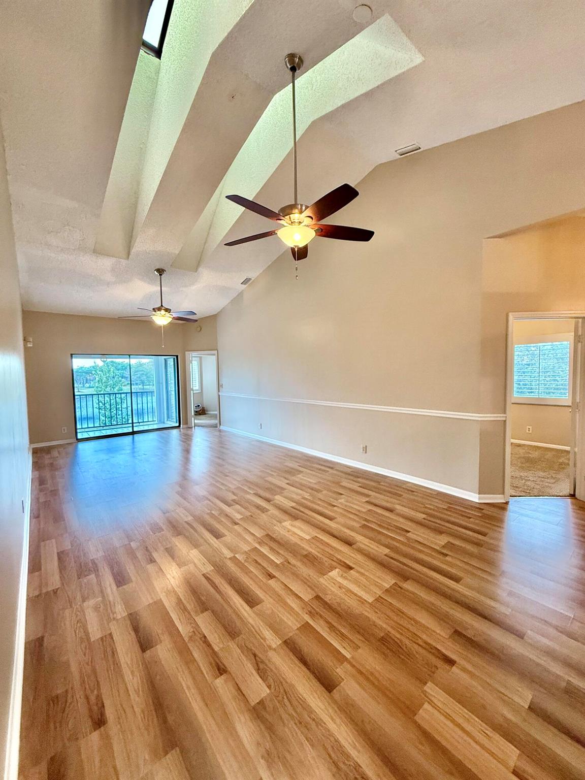 608 Harbour Pointe Way