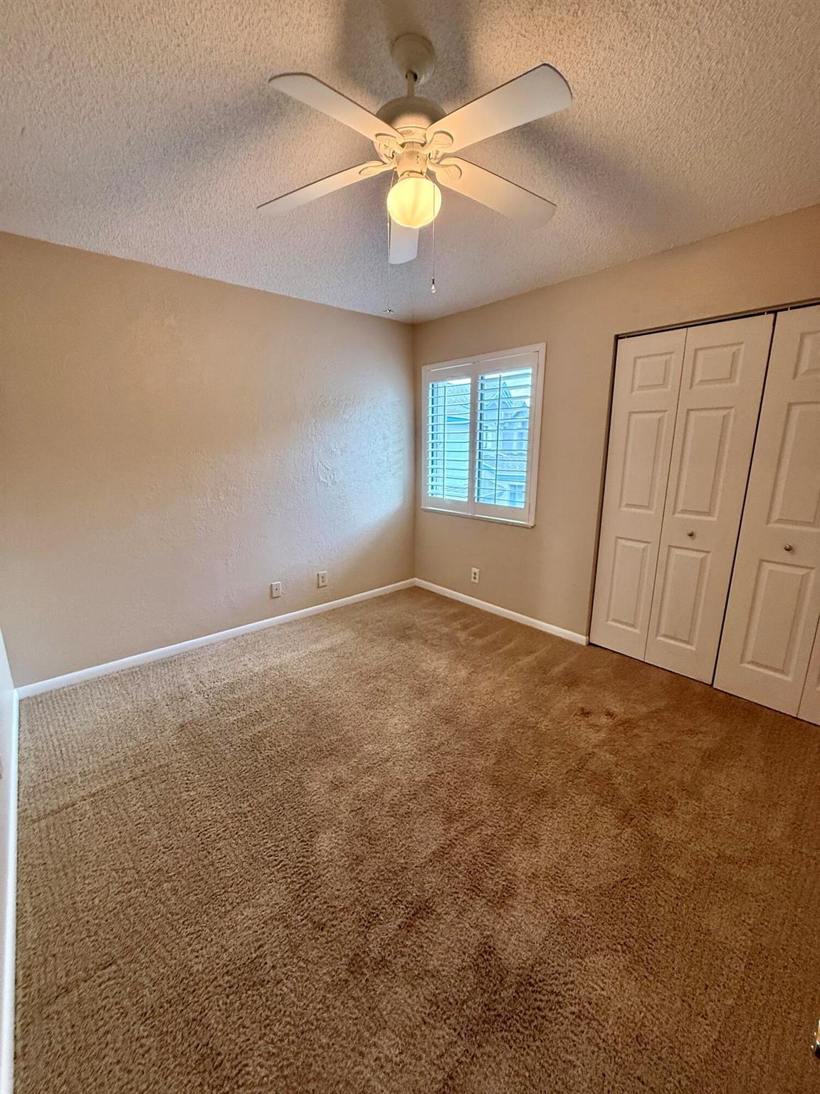 HARBOUR POINTE AT RIVER B - Residential