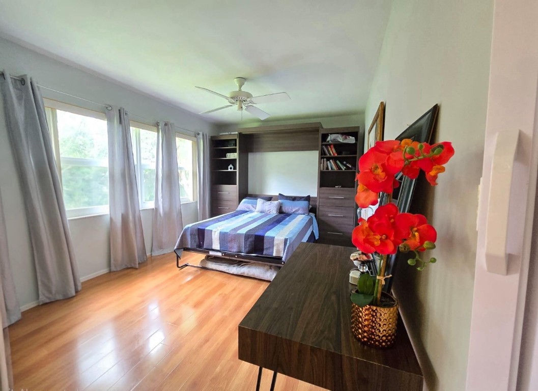 BAHAMA VILLAGE CONDO - Residential