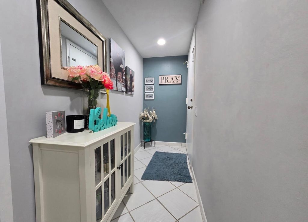 Photo of 1103 Bahama Bend #H2, Coconut Creek, FL 33066 (MLS # F10546185)