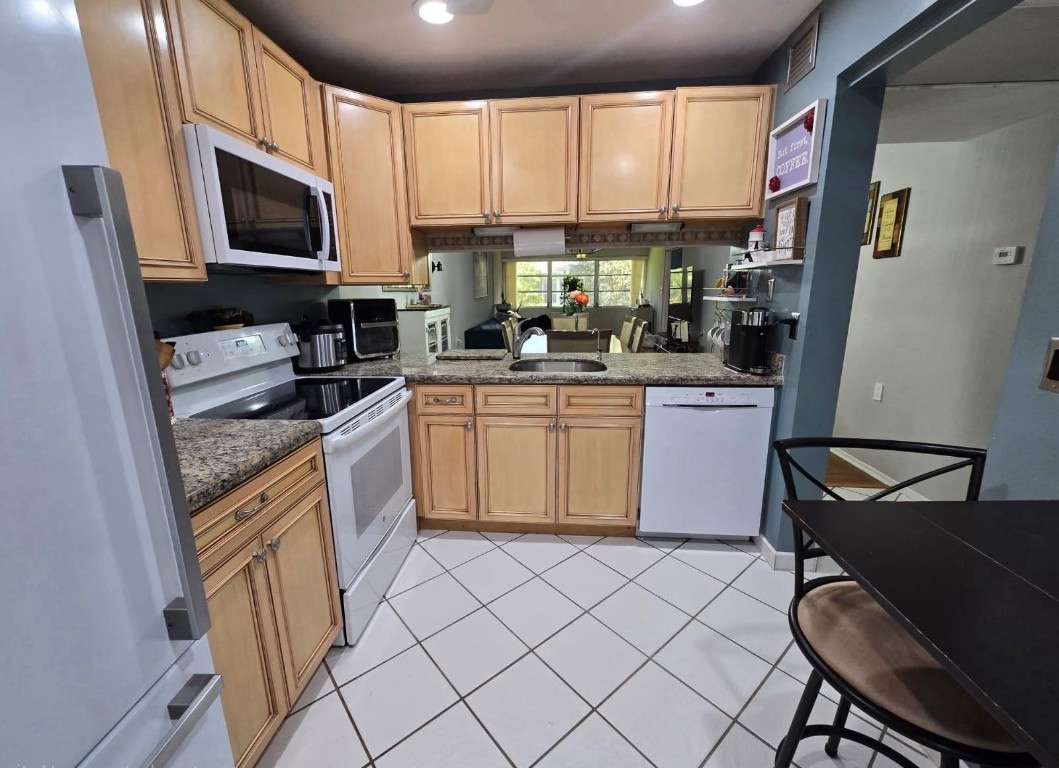 BAHAMA VILLAGE CONDO - Residential