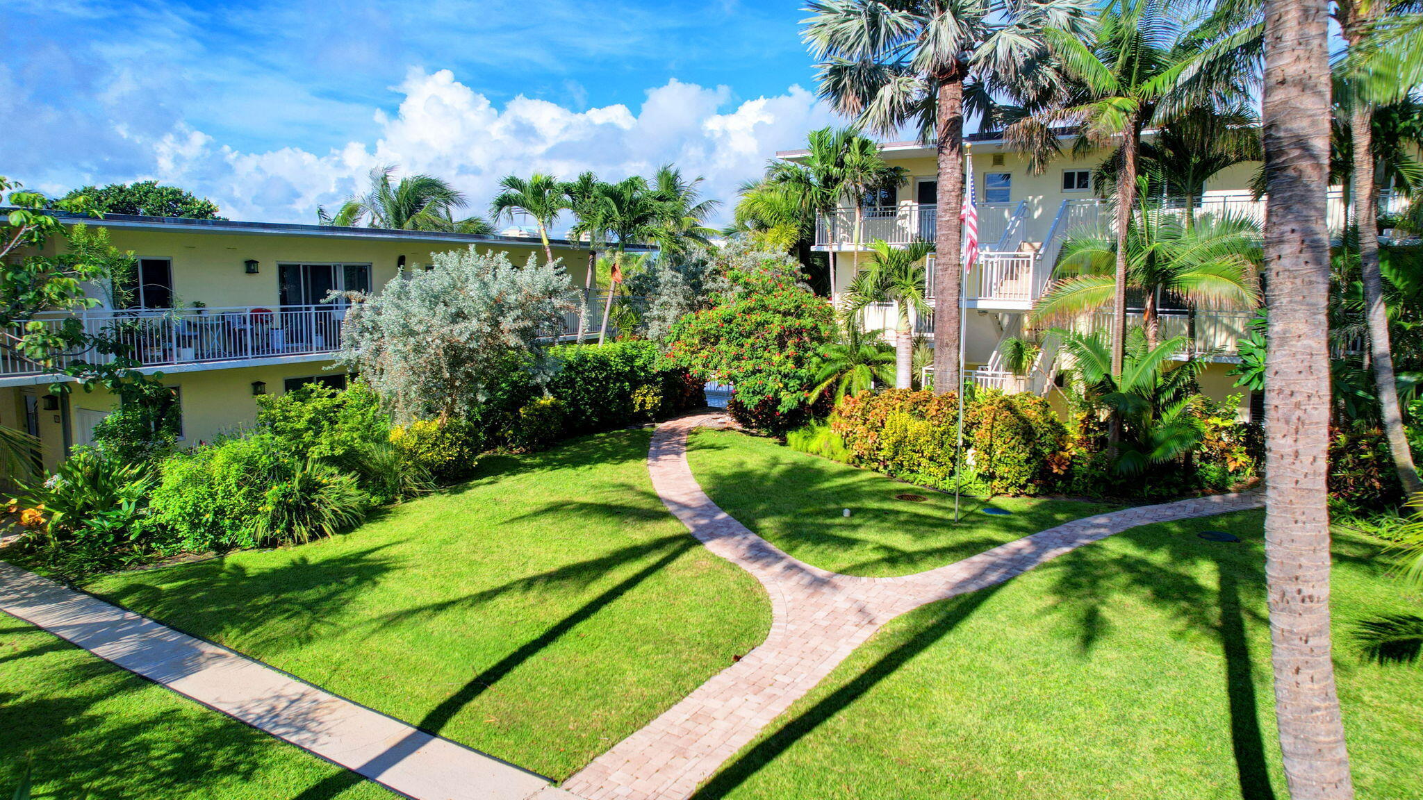 6520 N Ocean Boulevard 30