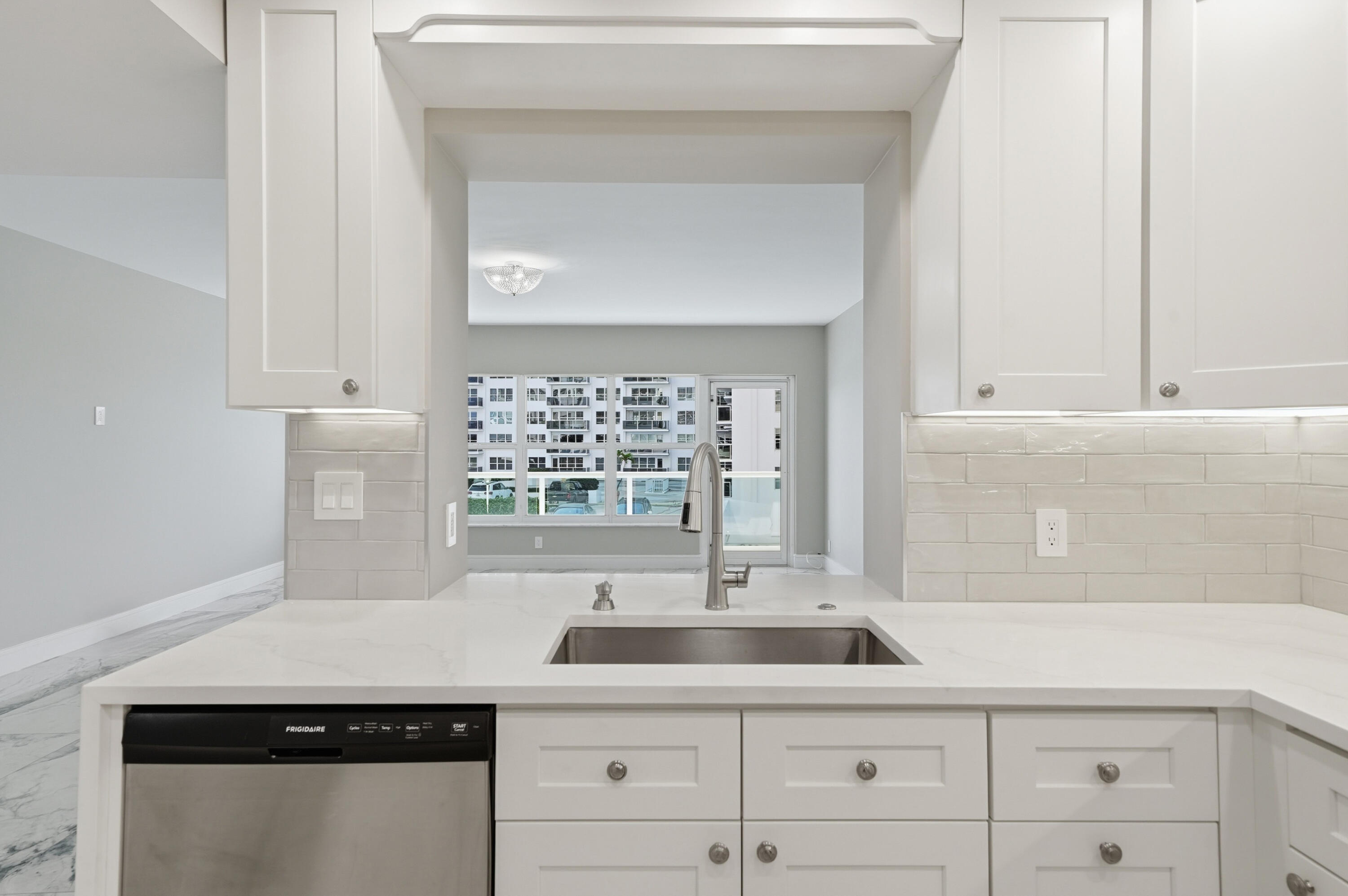 RIVIERA CONDO - Residential Lease