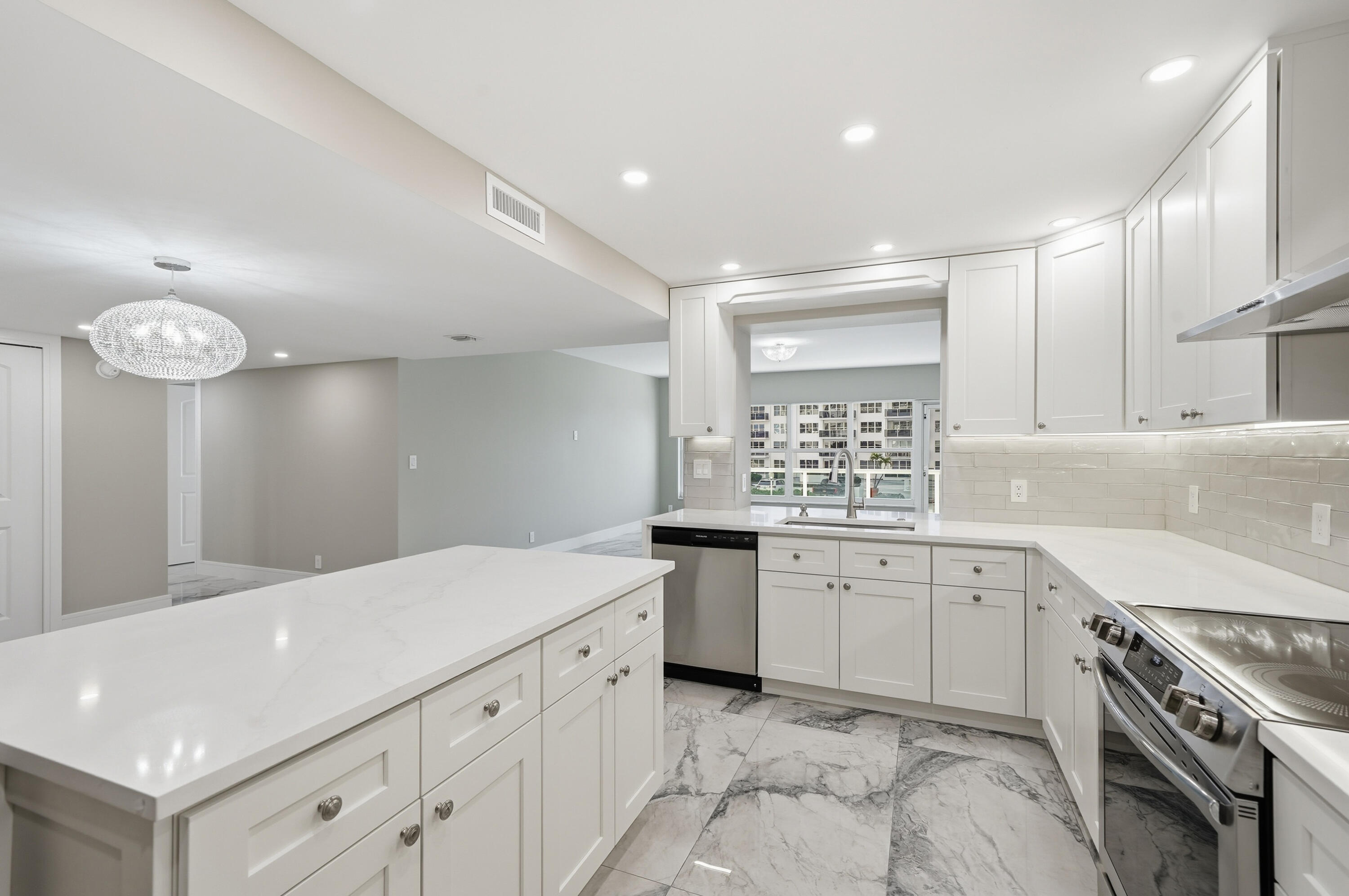 RIVIERA CONDO - Residential Lease