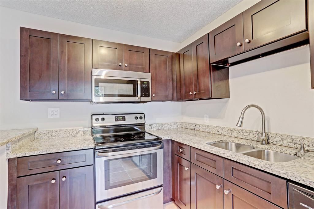 Photo of 1121 11th Court, Palm Beach Gardens, FL 33410 (MLS # R10682591)