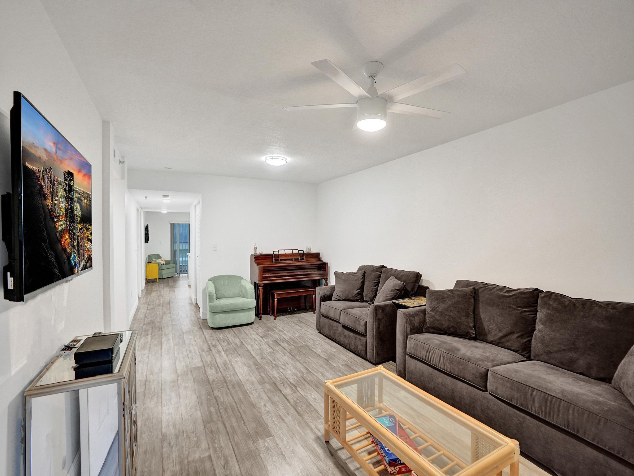 9470 Tangerine Pl 104