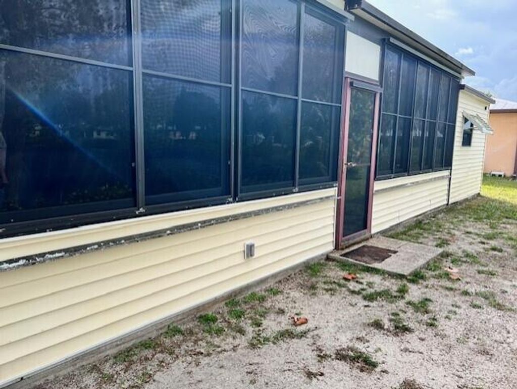 Photo of 6407 Alemendra Street, Fort Pierce, FL 34951 (MLS # R10966800)