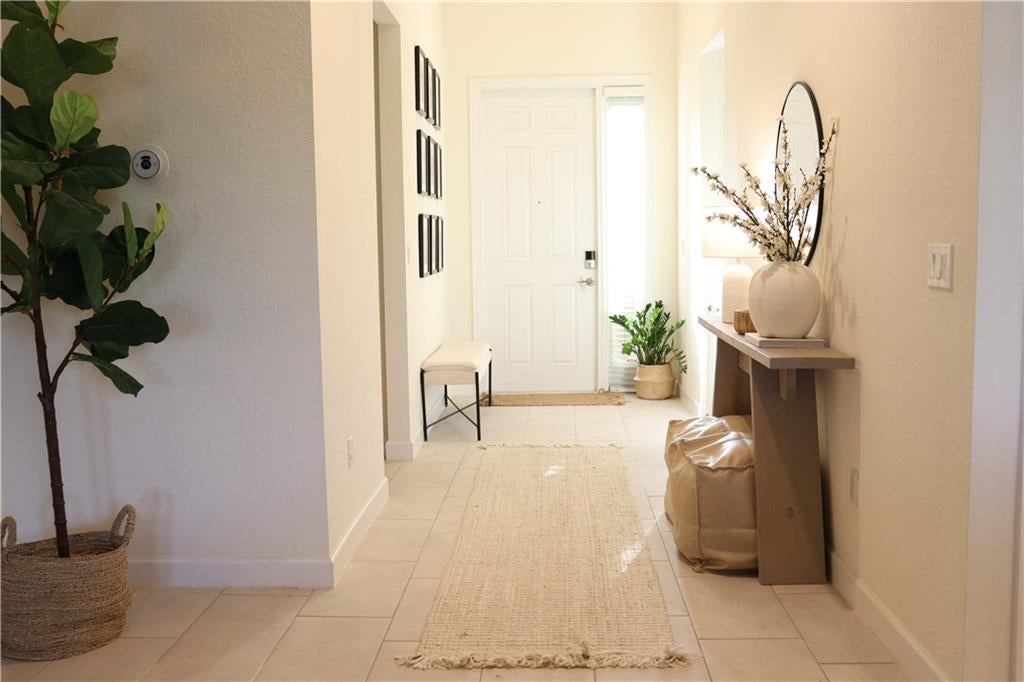 Photo of 1095 N Verona Trace Drive, Vero Beach, FL 32966 (MLS # R11093038)