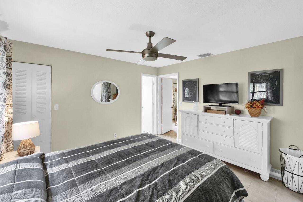 COCO WOOD LAKES SEC 2 - Residential