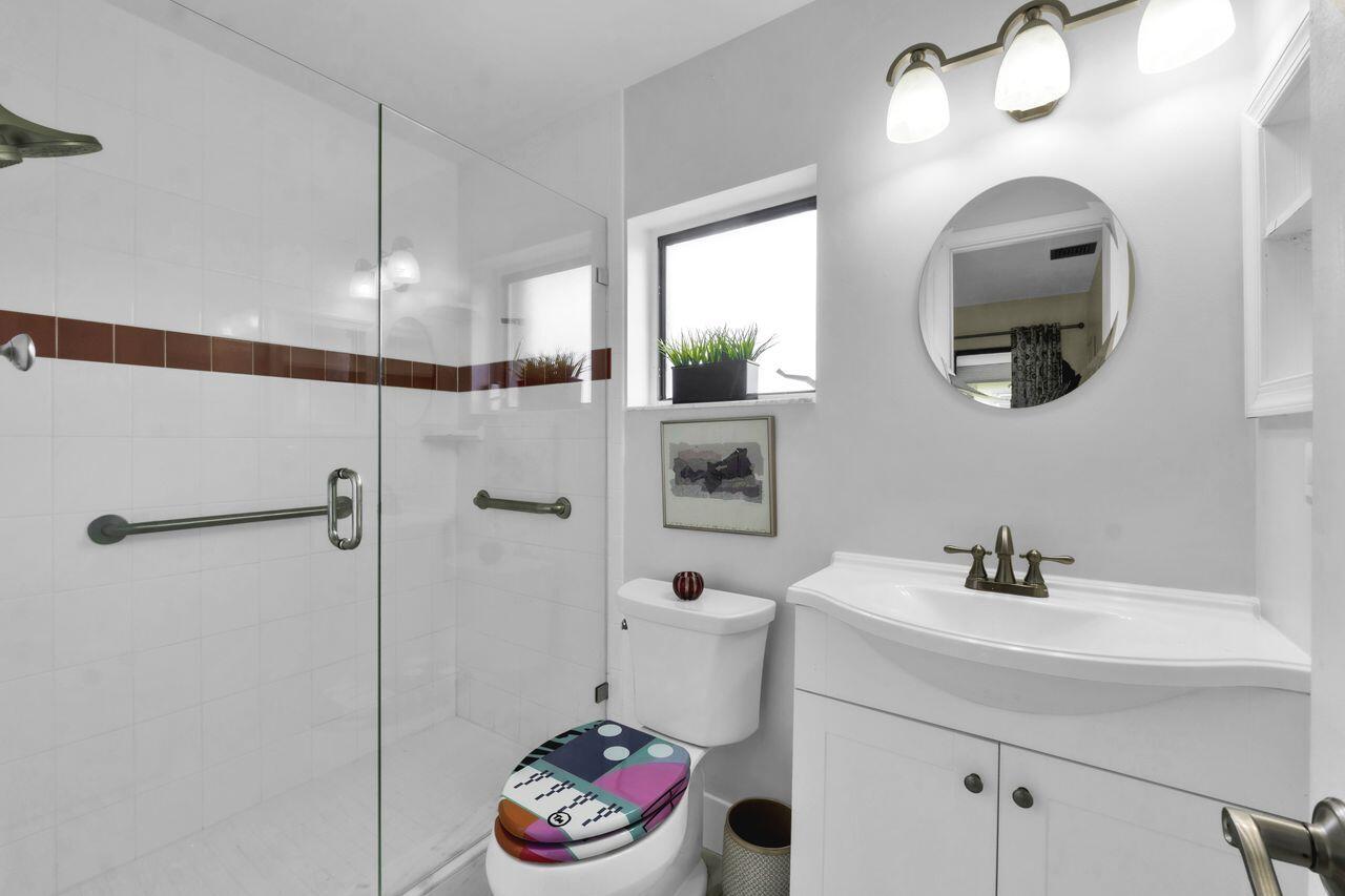 COCO WOOD LAKES SEC 2 - Residential