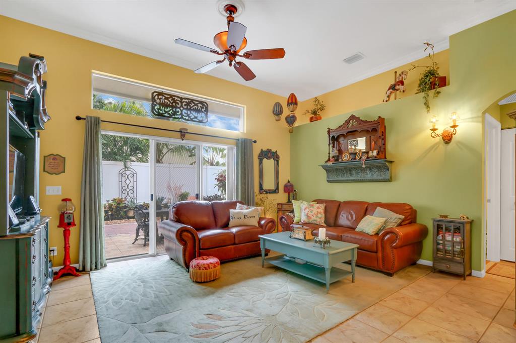 NORTH PALM BEACH HEIGHTS - Residential