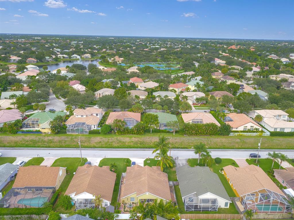 NORTH PALM BEACH HEIGHTS - Residential