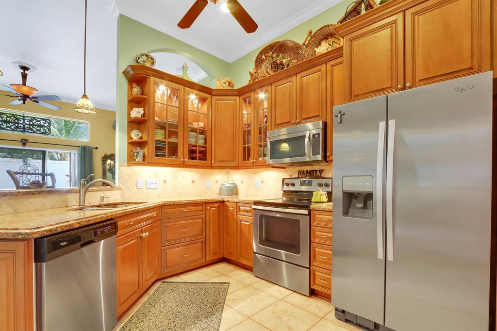 NORTH PALM BEACH HEIGHTS - Residential