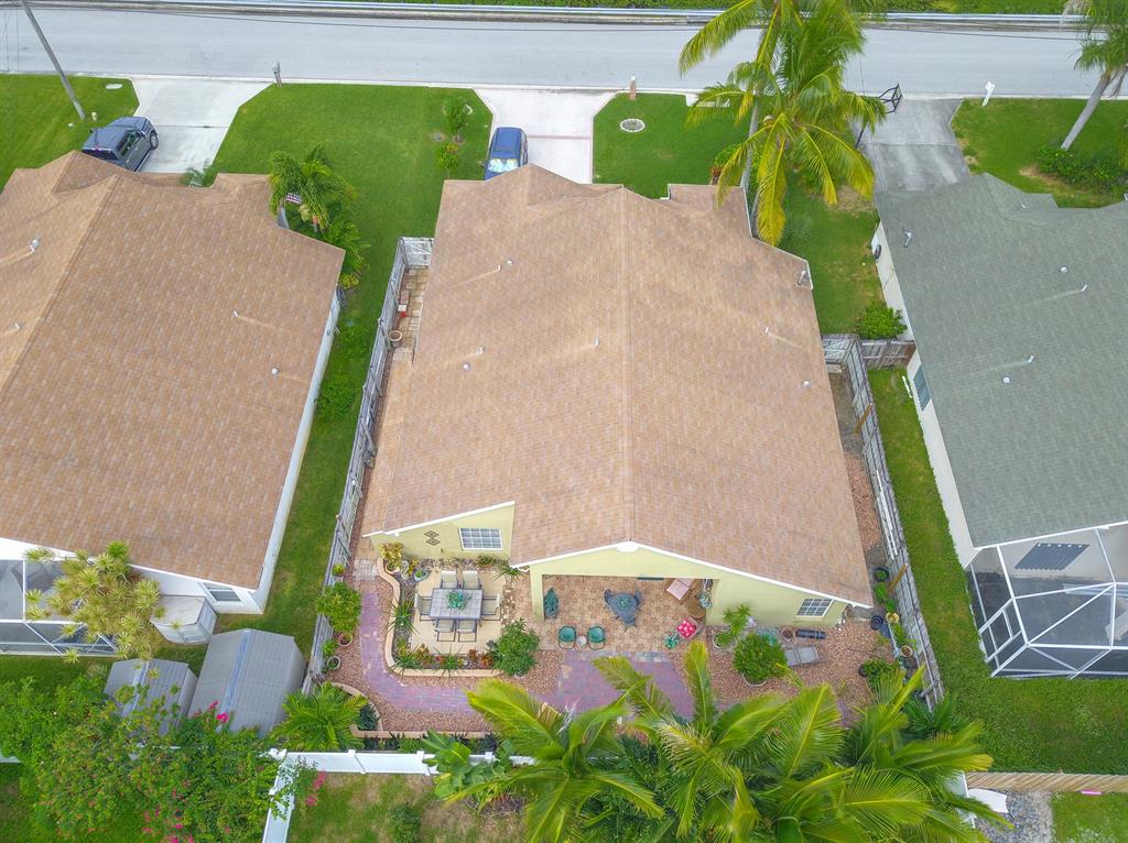 NORTH PALM BEACH HEIGHTS - Residential