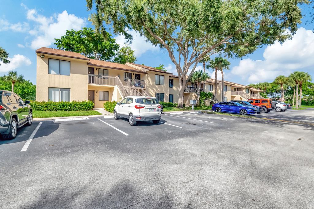 Photo of 6660 Somerset Drive #101 B, Boca Raton, FL 33433 (MLS # R11067579)