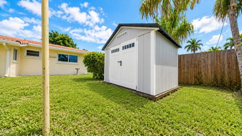 Tiny photo for 420 SE 4th Court, Pompano Beach, FL 33060 (MLS # B26036196)