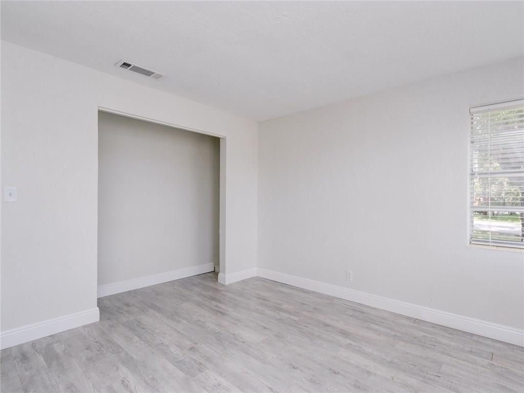 Cresthaven 6 41-37 B - Residential