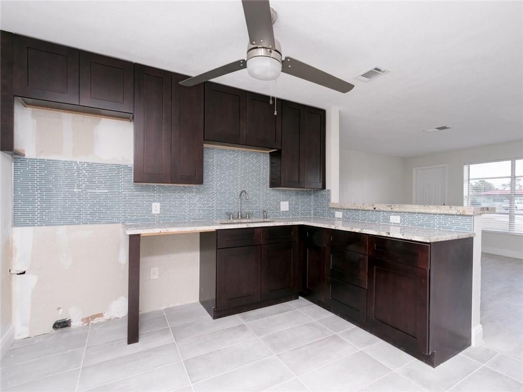 Cresthaven 6 41-37 B - Residential