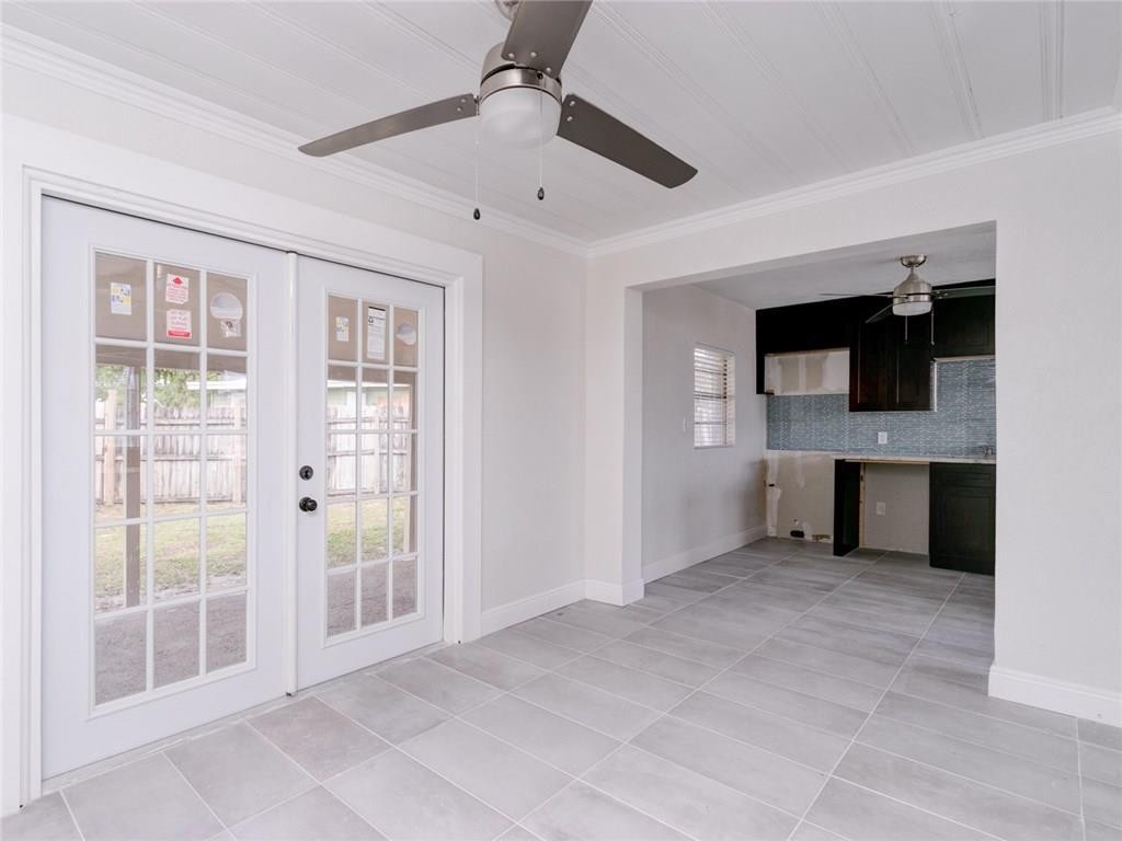 Cresthaven 6 41-37 B - Residential