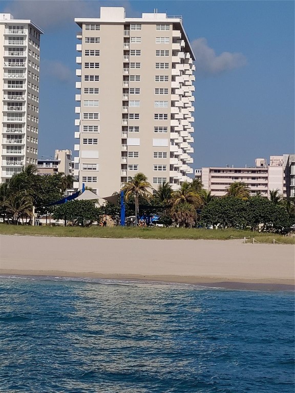 OCEAN MONARCH - Residential