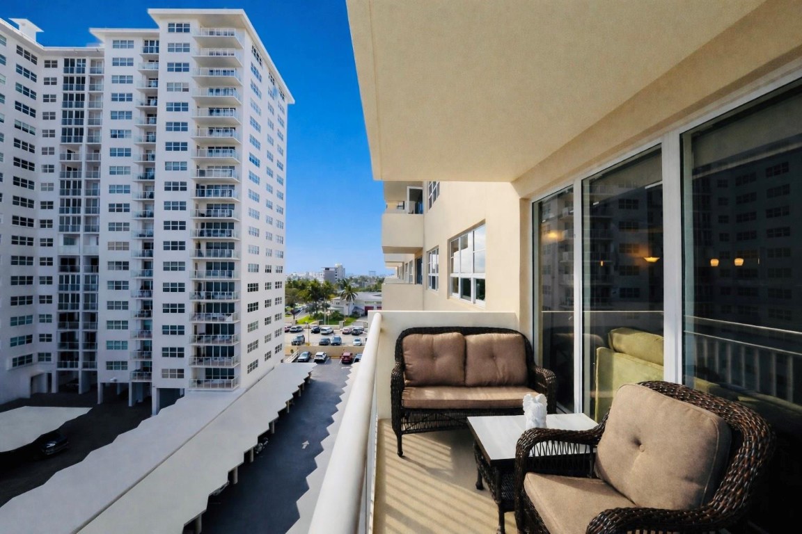 OCEAN MONARCH - Residential