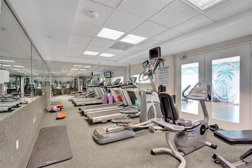 OCEAN MONARCH - Residential