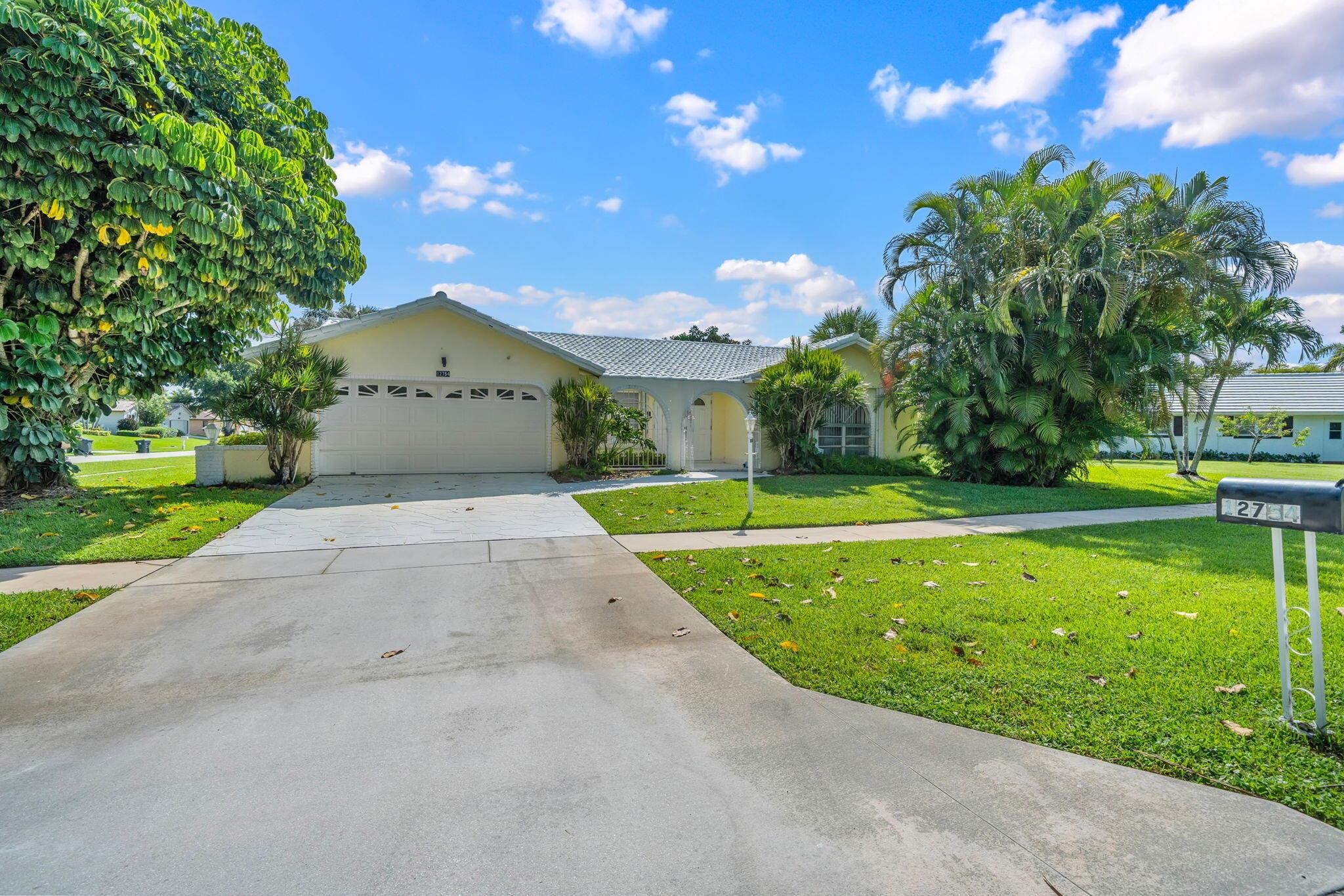 12754 Westport Circle