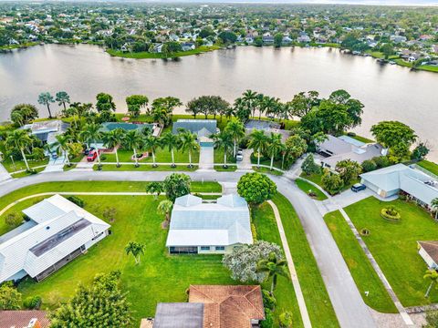 12754 Westport Circle Wellington FL 33414